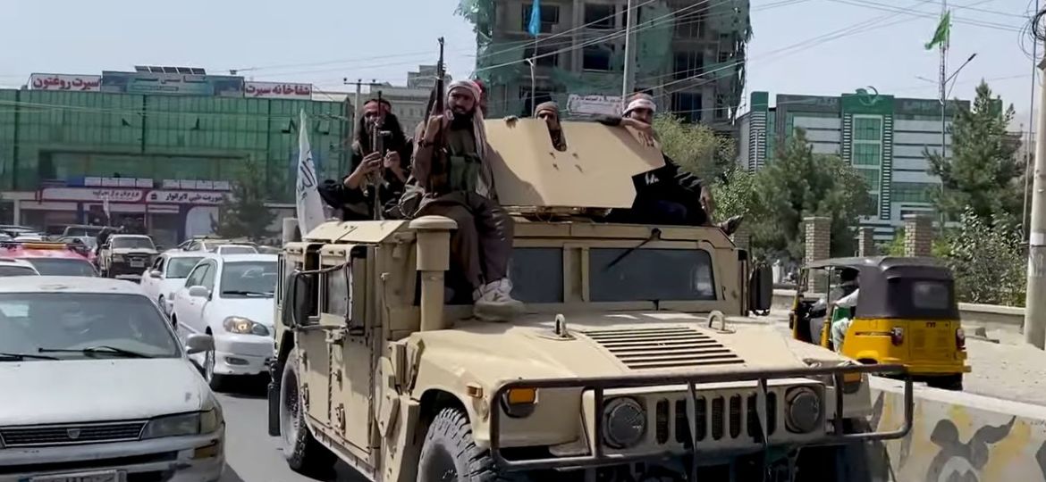 Taliban_Humvee_in_Kabul_August_2021_1200_800